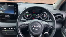 Toyota Yaris 1.5 Hybrid Design 5dr CVT Hybrid Hatchback